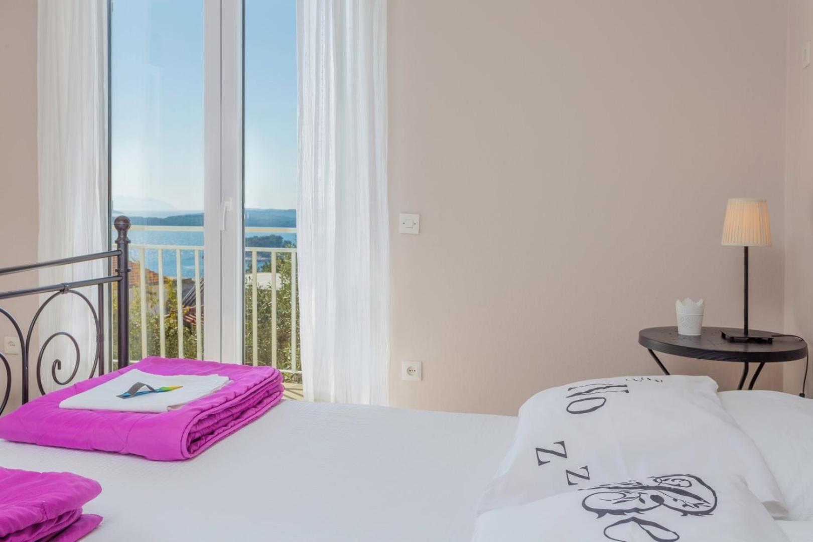 Peaceful Apartment With Beautiful View Hvar Town Exterior photo