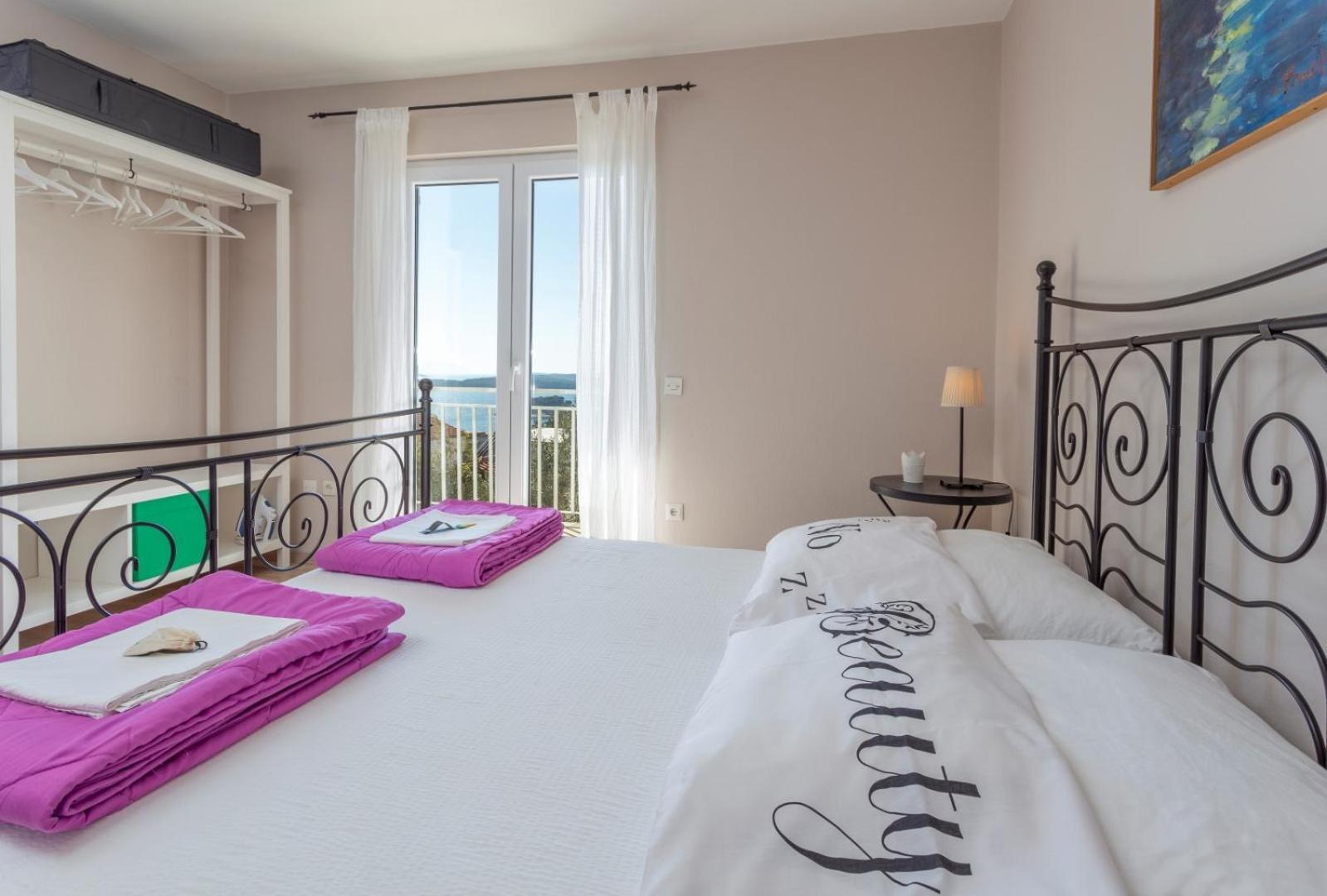 Peaceful Apartment With Beautiful View Hvar Town Exterior photo